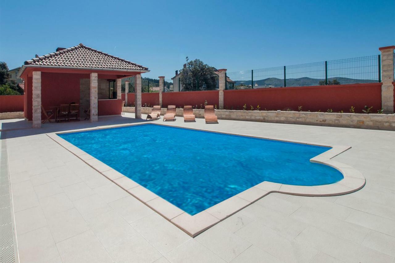 Villa Red Sky Zaboric Exterior photo